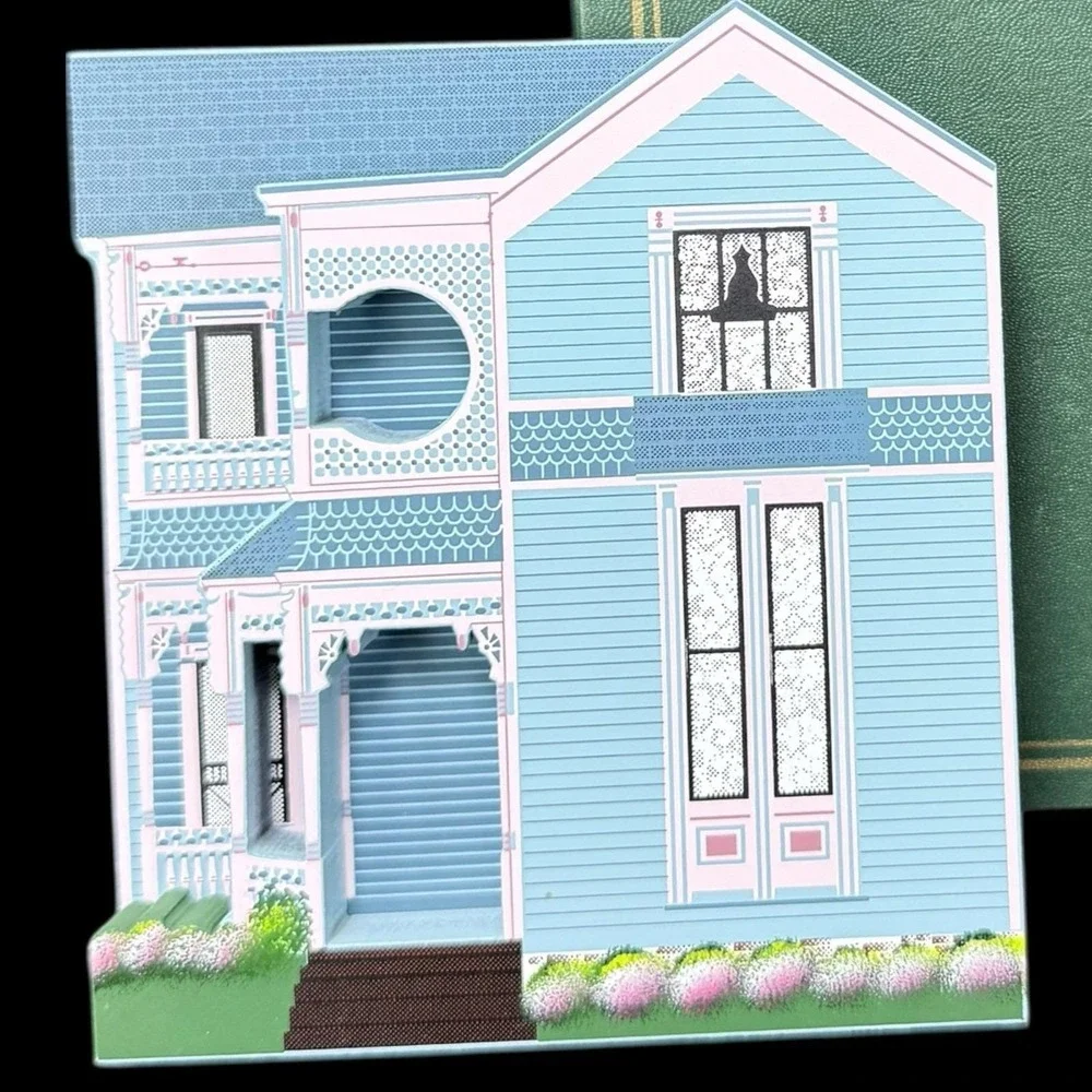 Tatman House Eureka Springs, Arkansas Shelia's Shelf Sitter‎ Vintage W/Box 1996